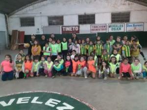  Encuentro amistoso de la Escuela Municipal de Fútbol Femenino